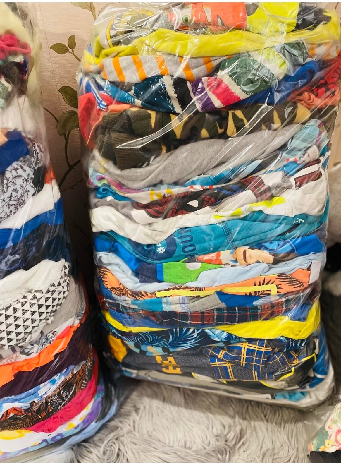 Poiste MIX riided - Suurus: 98-104