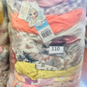 Tüdrukute MIX riided - Suurus: 104-110